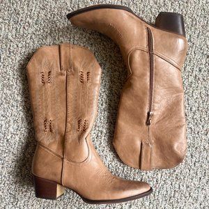 New Pointed-Toe Mid-Calf Cowboy Boots Size 9 M, Texan by Wanted